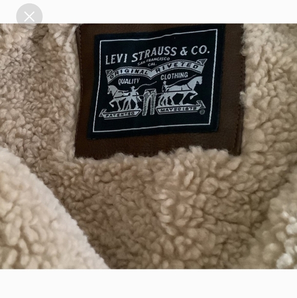 Levi's Faux Leather Trucker Jacket - Brown nwt - Picture 5 of 8